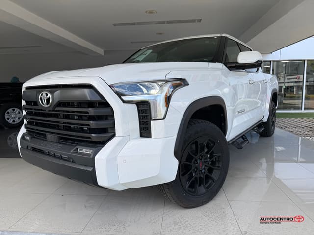 Inicio 64 Toyota Tundra 4WD SR5 2025