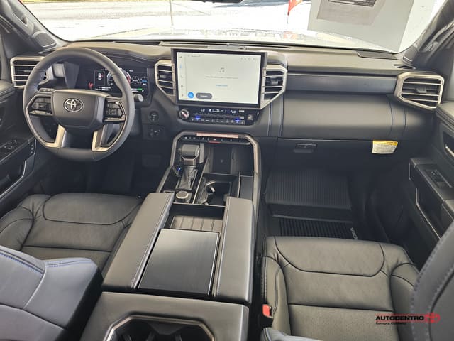 Toyota Sequoia Platinum 2026