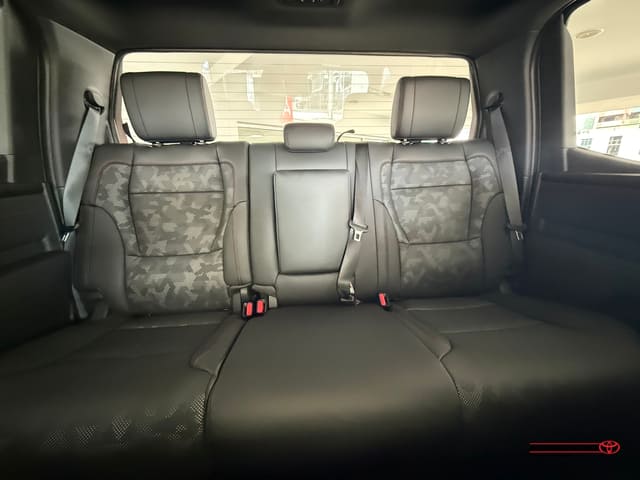 Inicio 132 Toyota Tundra 4WD TRD Pro Hybrid CrewMax 5.5' Bed 2026