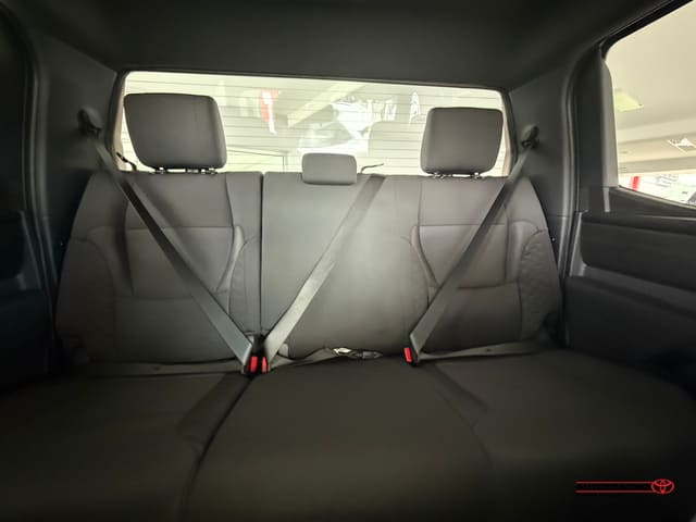 Inventario Nuevos 13 Toyota Tundra 4WD SR CrewMax 5.5' Bed 2026