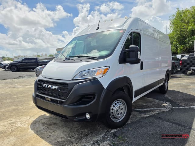 Inventario 61 Ram ProMaster Cargo Van SLT+ 2500 2024