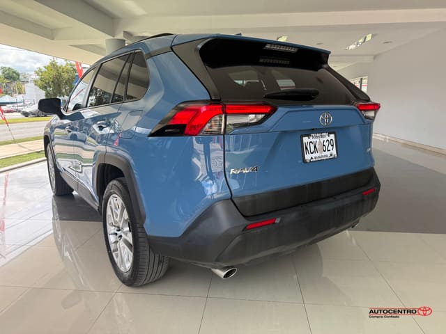 Inventario 47 Toyota RAV4 XLE Premium 2023