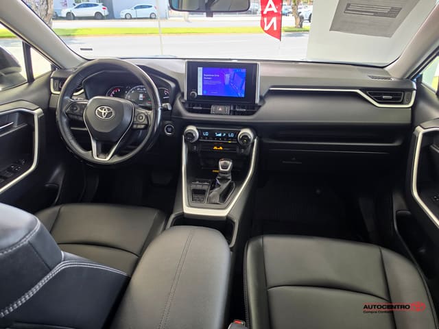 Inventario Usados 34 Toyota RAV4 XLE Premium 2024