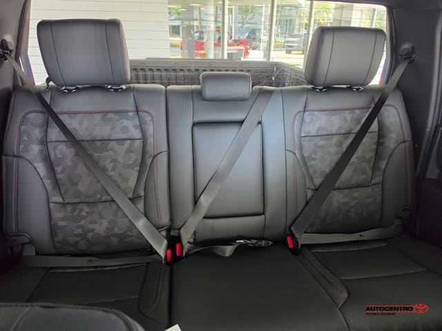 Inventario Nuevos 23 Toyota Tundra 4WD TRD Pro Hybrid CrewMax 5.5' Bed 2026