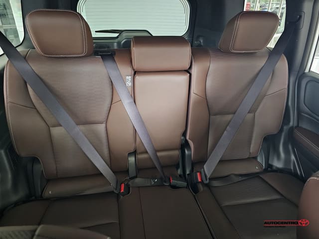 Inventario Nuevos 8 Toyota Land Cruiser 1958 2027