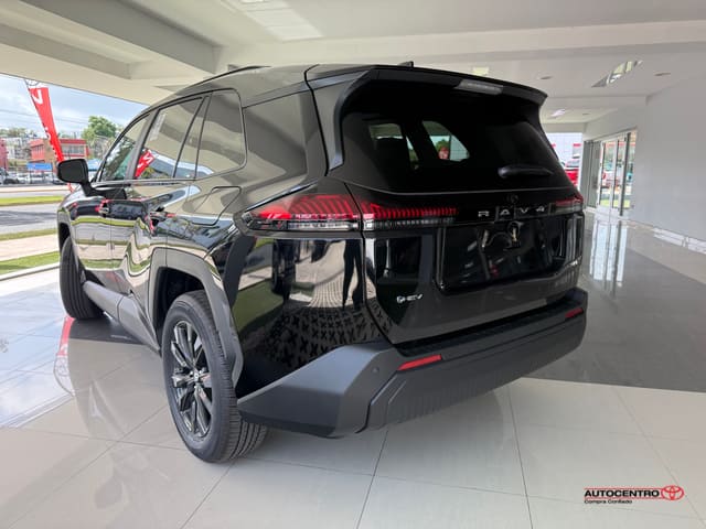 Inicio 50 Toyota RAV4 XLE Premium 2026