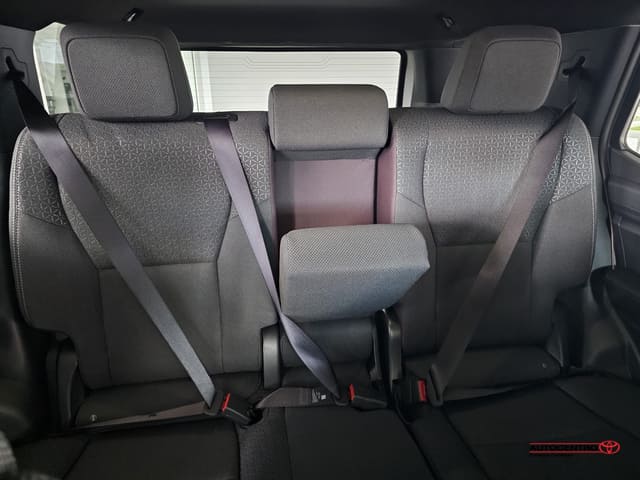 Inicio 81 Toyota 4Runner SR5 2026