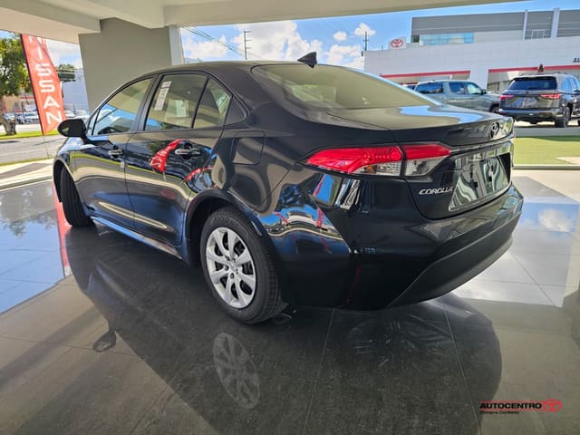 Toyota Corolla LE 2026
