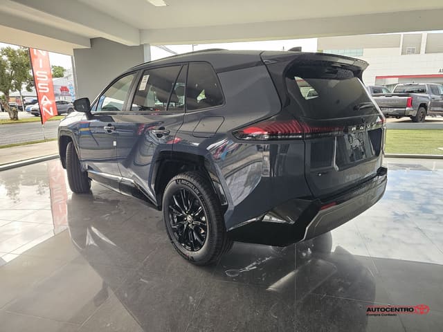 Toyota RAV4 SE 2026