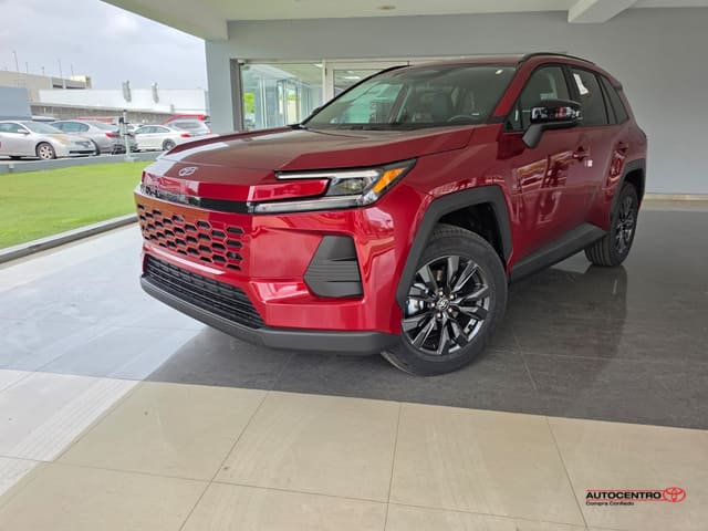 Toyota RAV4 XLE Premium 2026