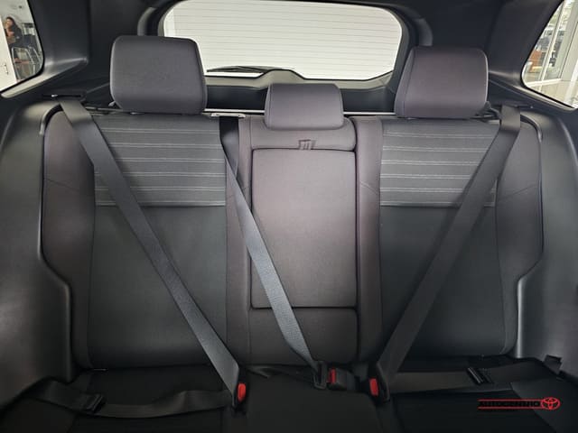Toyota RAV4 SE 2026