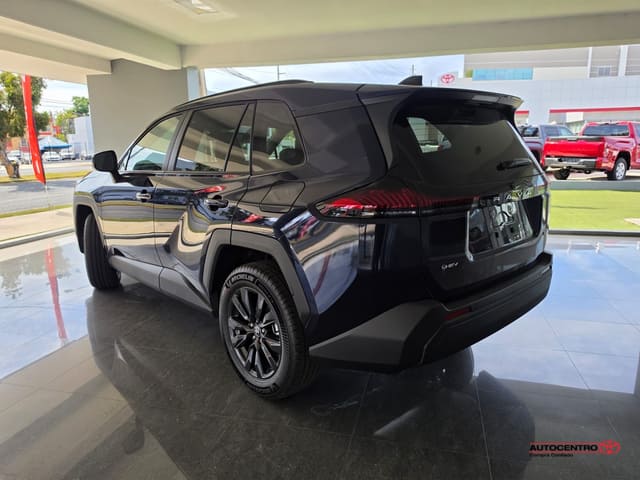 Toyota RAV4 XLE Premium 2026