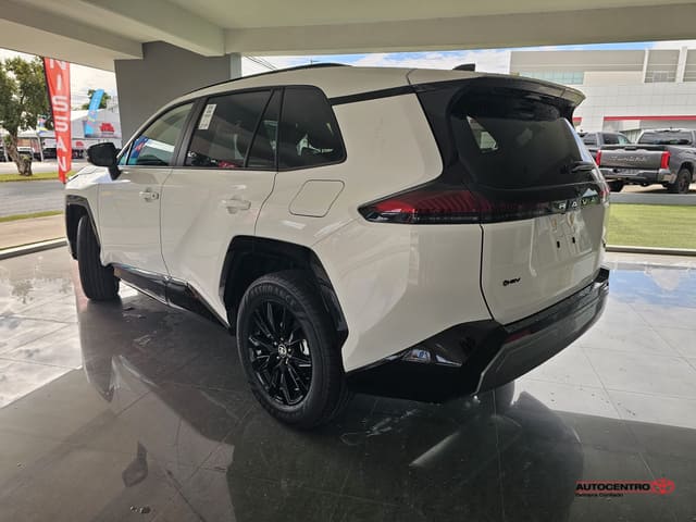 Toyota RAV4 SE 2026