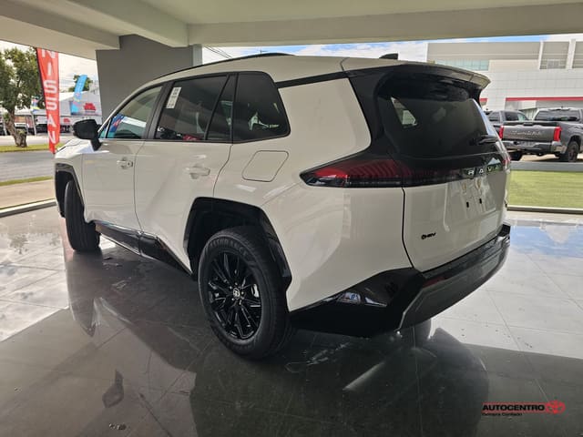 Toyota RAV4 SE 2026