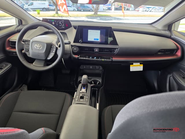 Inicio 113 Toyota Prius Plug-In Hybrid SE 2026