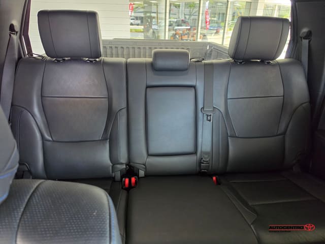 Inventario Usados 79 Toyota Tundra 4WD Platinum HV 2024