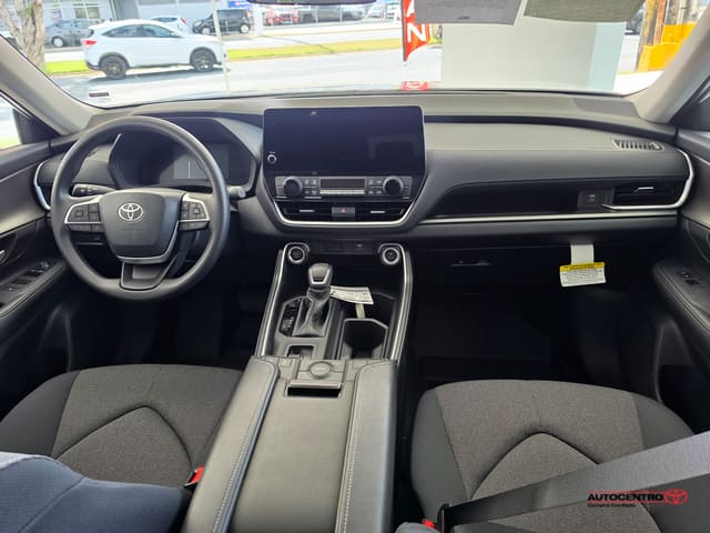 Inicio 108 Toyota Grand Highlander LE 2026