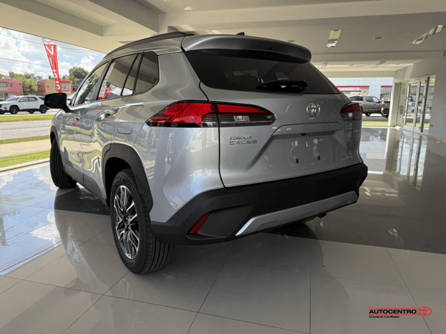 Toyota Corolla Cross XLE 2026