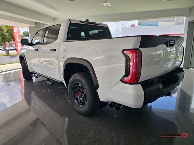 Toyota Tundra 4WD TRD Pro Hybrid CrewMax 5.5' Bed 2026