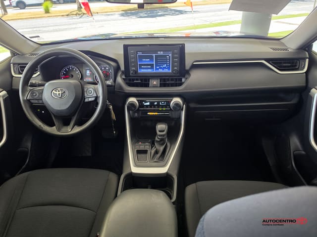 Inventario 60 Toyota RAV4 LE 2022