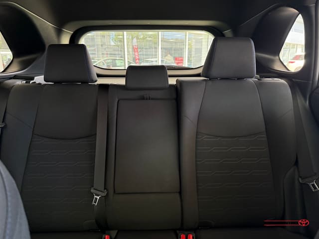 Inventario 64 Toyota RAV4 2024