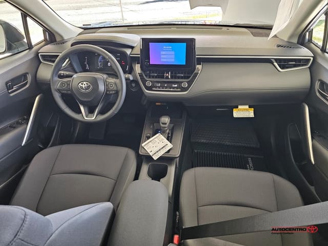 Inventario 110 Toyota Corolla Cross LE 2026
