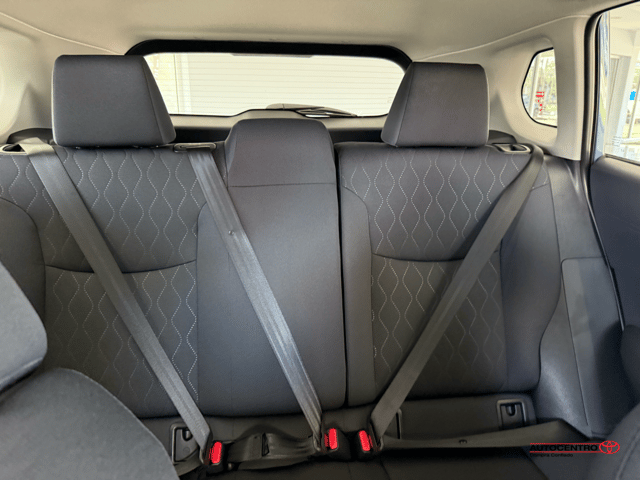 Inventario 89 Toyota Corolla Cross LE 2026