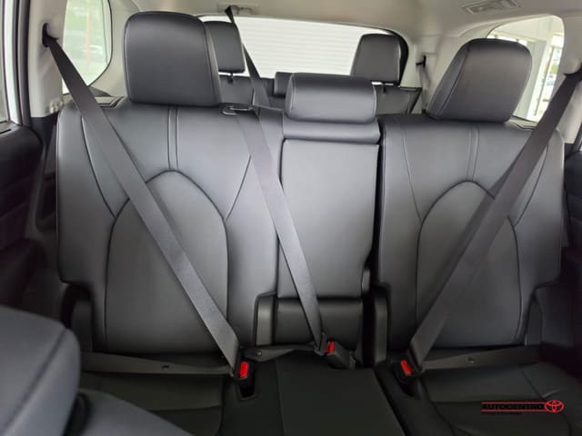 Inventario 69 Toyota Grand Highlander XLE 2026