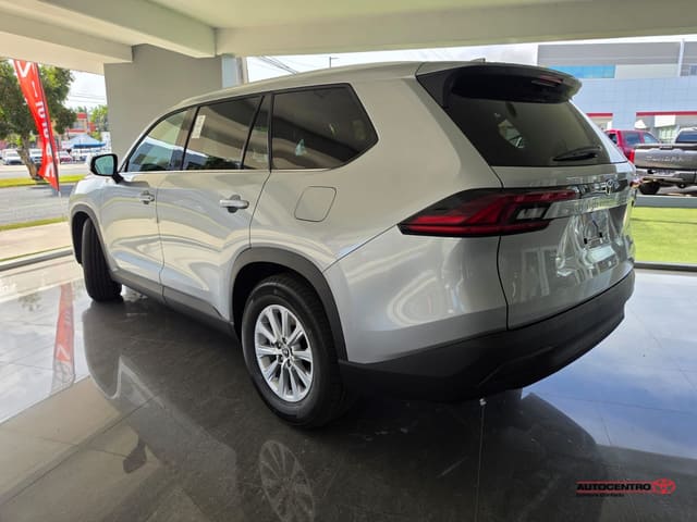 Inventario 28 Toyota Grand Highlander XLE 2026