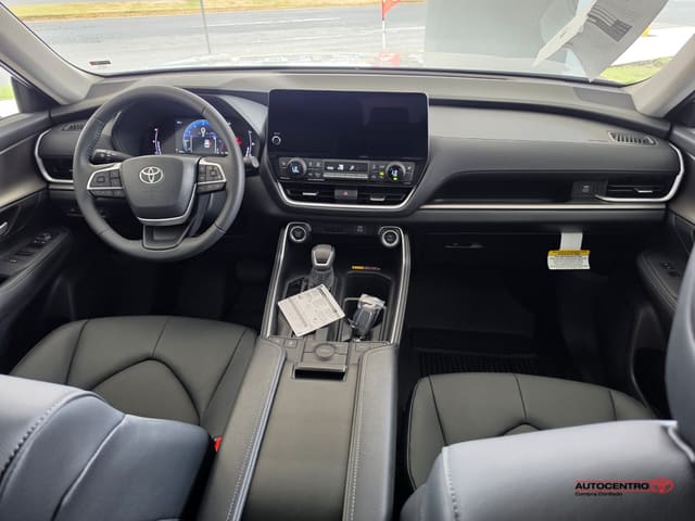 Inventario 30 Toyota Grand Highlander XLE 2026