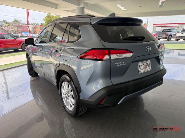 Toyota Corolla Cross LE 2024