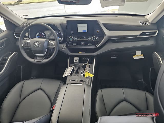 Inventario Nuevos 30 Toyota Highlander Hybrid XLE 2026