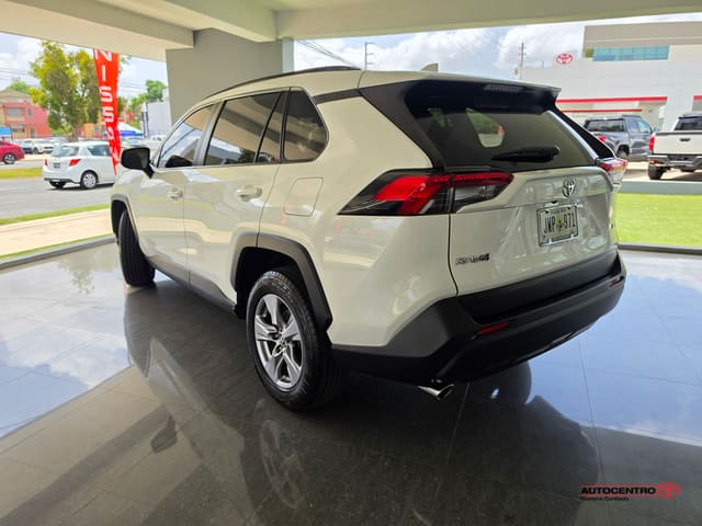 Inventario Usados 53 Toyota RAV4 XLE 2022