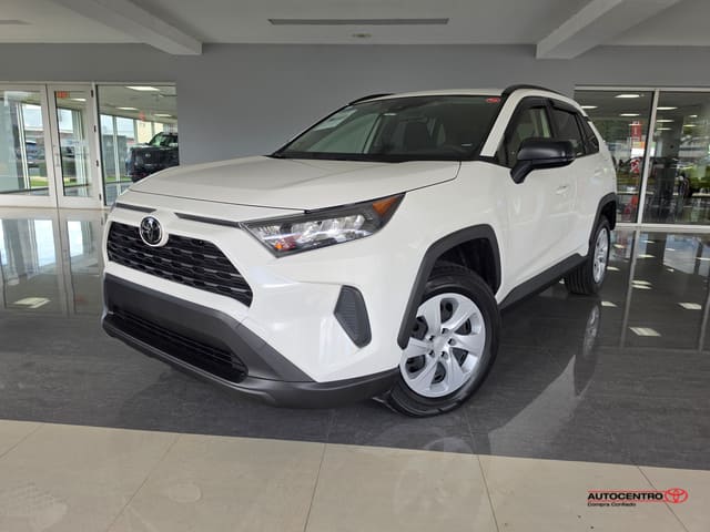 Toyota RAV4 LE 2021