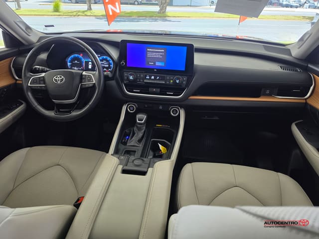 Toyota Grand Highlander Limited 2024