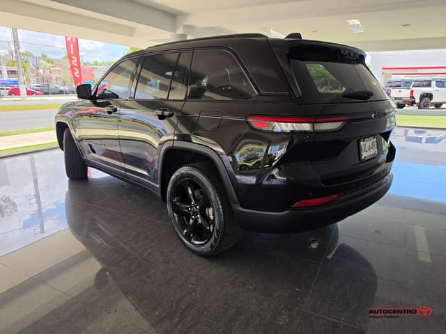 Jeep Grand Cherokee Limited 2023