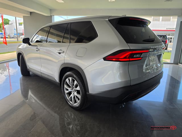 Toyota Grand Highlander Limited 2024