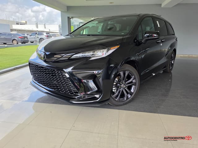 Toyota Sienna XSE 2026
