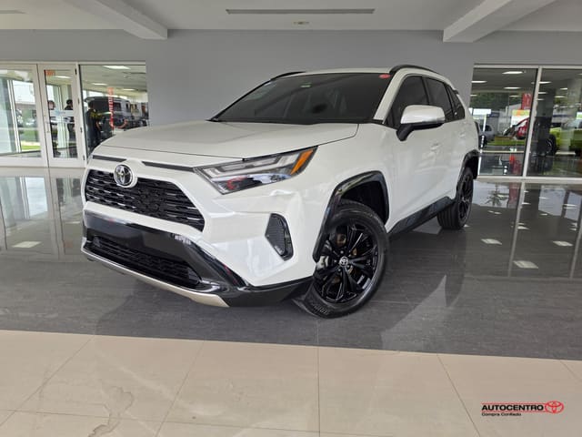 Toyota RAV4 SE 2025