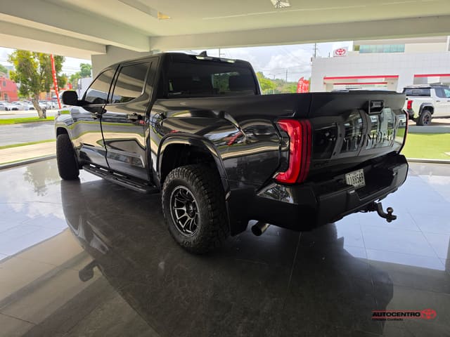 Toyota Tundra 4WD SR 2024