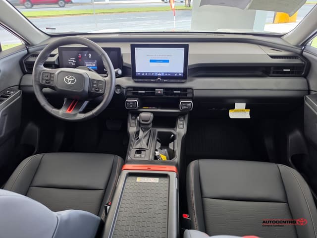 Inventario Nuevos 4 Toyota RAV4 Woodland 2026