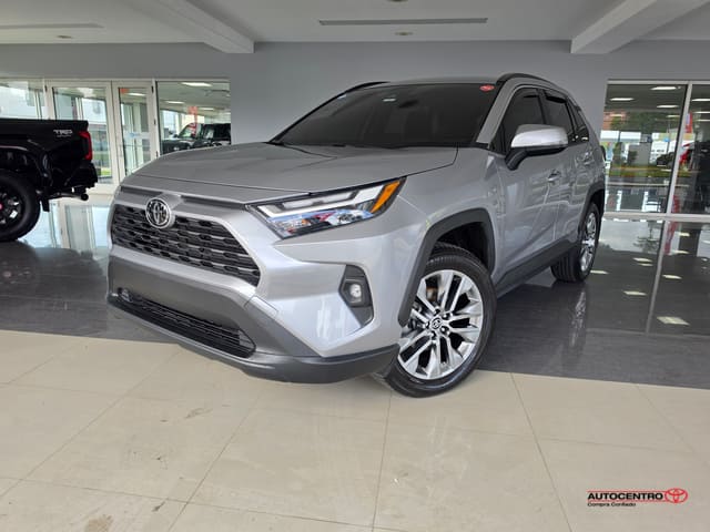 Toyota RAV4 XLE Premium 2025