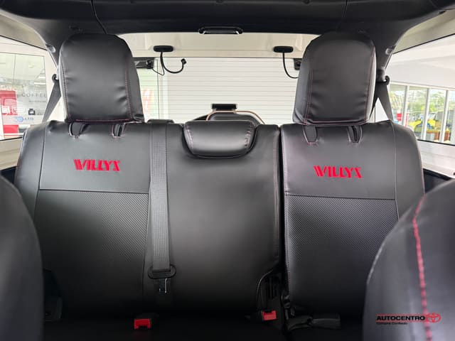 Jeep Wrangler Willys 2021