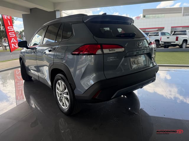 Inventario 33 Toyota Corolla Cross LE 2024
