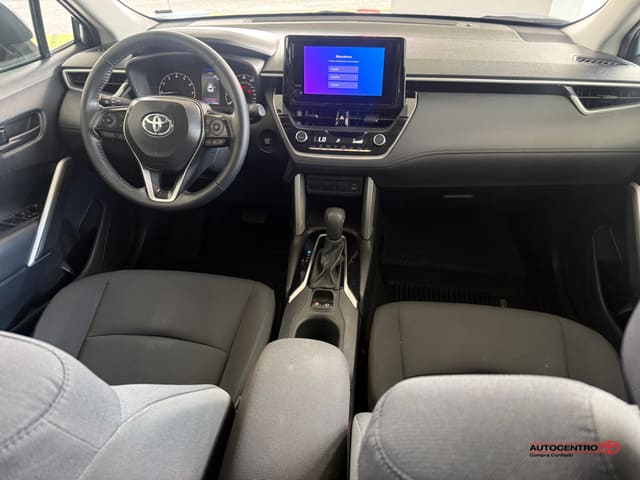 Inventario 35 Toyota Corolla Cross LE 2024