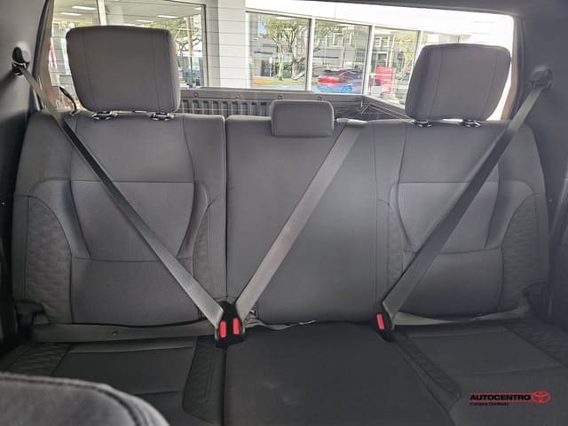 Inventario 84 Toyota Tundra 4WD SR CrewMax 5.5' Bed 2026