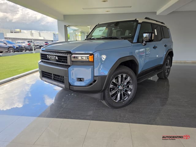 Inventario Nuevos 22 Toyota Land Cruiser 4WD WAGON HYBRID 2027