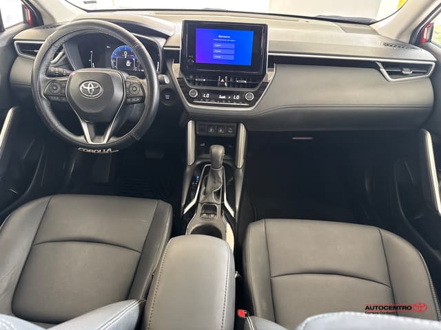 Toyota Corolla Cross XLE 2024