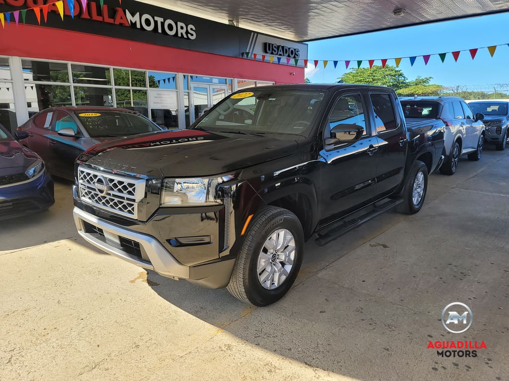 2022 Nissan Frontier SV's photo