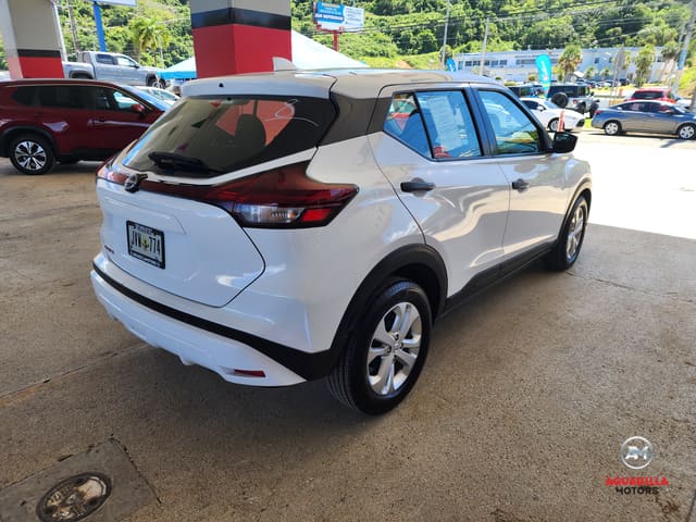2022 Nissan Kicks S